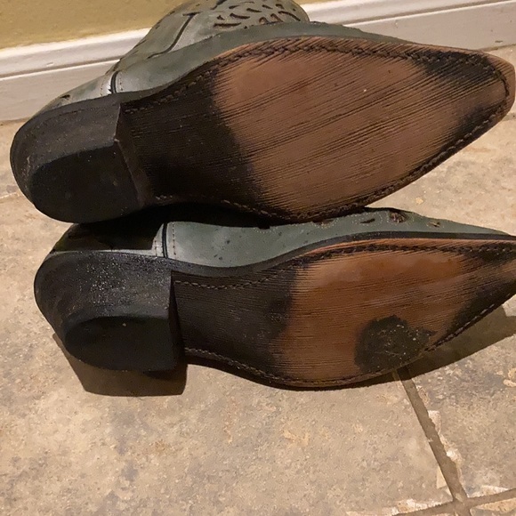 Turquoise and brown cowgirl boots. Size 9 - Picture 3 of 6